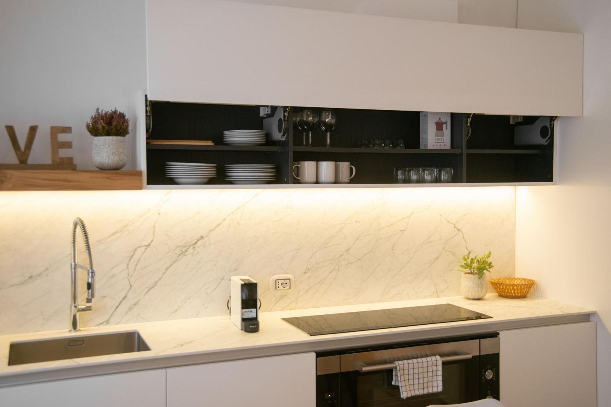 White Moon Crema & Parking Apartment Exterior photo